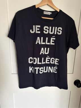 Maison Kitsuné Navy Graphic Logo Tee